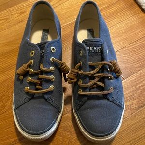 Navy blue sperry sneakers